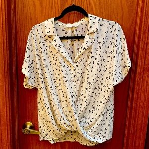 Black and White Cheetah Collared Blouse